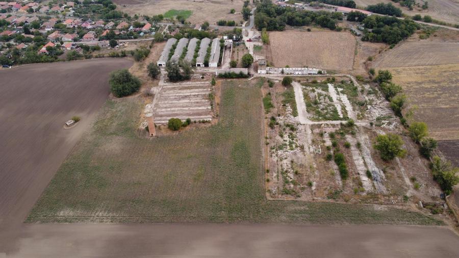 Teren Construcții intravilan de 88.97200012207 mp, în Variaș
