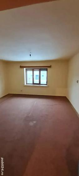 Casă cu 3 camere cu Teren 28 Mp în Sălacea