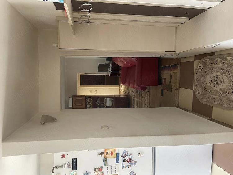 Apartament cu 2 camere semidecomandat în Exterior Vest