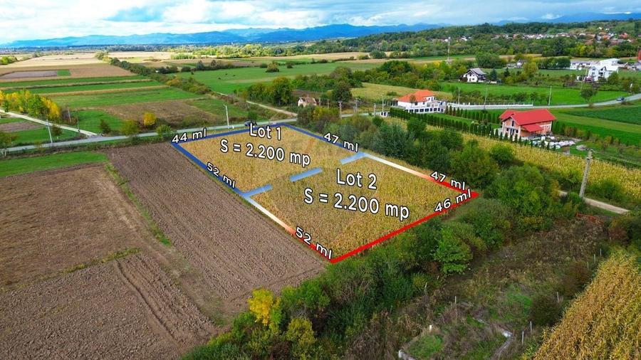 Teren Construcții intravilan de 2200 mp, în Finteușu Mare