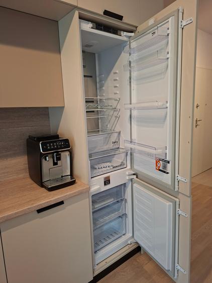 Apartament cu 2 camere nedecomandat în Central