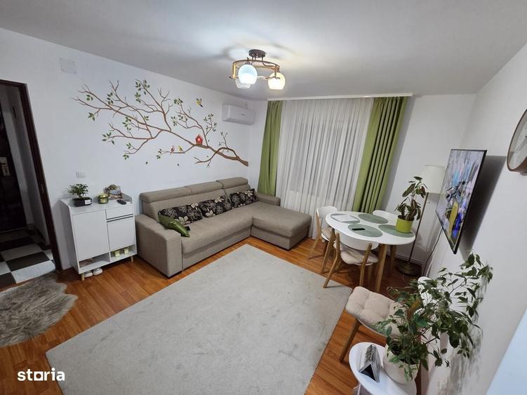 Apartament cu 2 camere semidecomandat în Micro 6