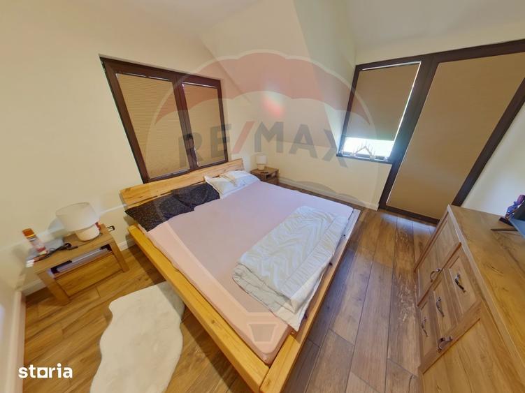 Casă cu 4 camere cu Teren 1160 Mp în Sarasău