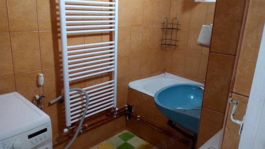 Garsonieră decomandată în Podgoria