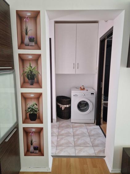 Apartament cu 2 camere în Micro 15