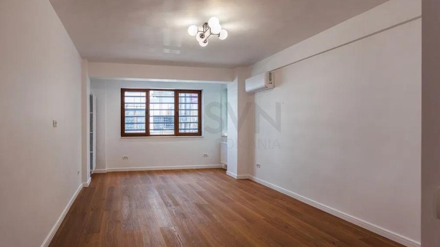 Apartament cu 3 camere decomandat în Primăverii