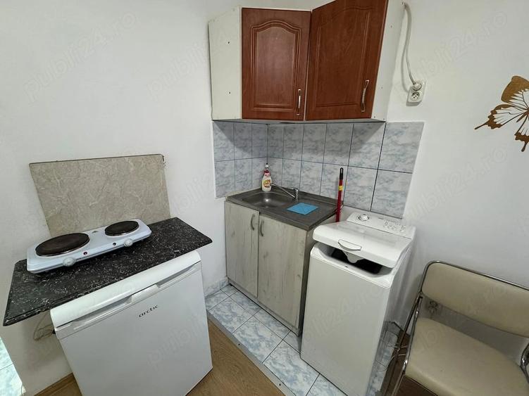 Garsonieră nedecomandată în Soarelui
