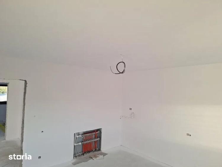 Casă cu 3 camere cu Teren 390 Mp în Central