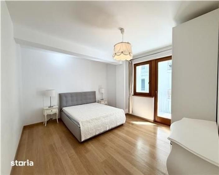 Apartament cu 3 camere în Calea Dumbrăvii