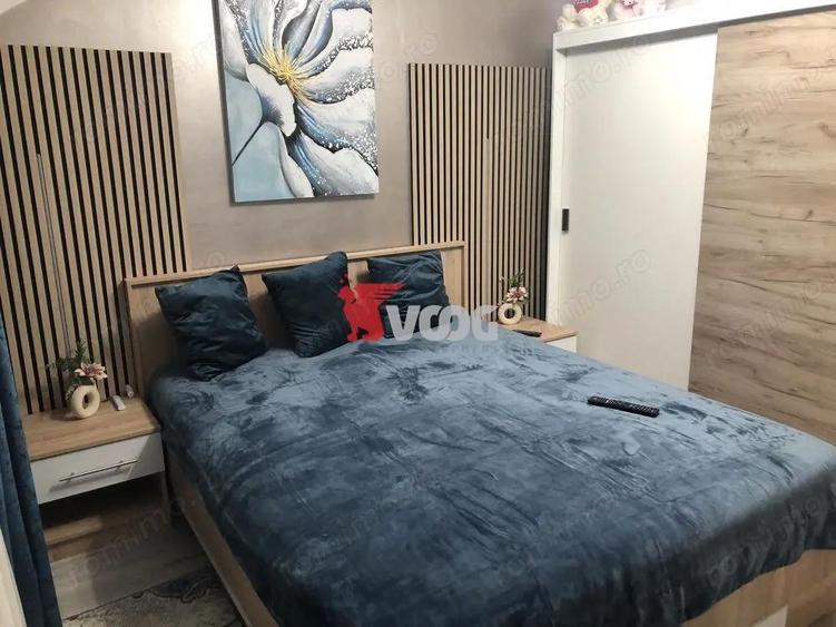 Apartament cu 3 camere decomandat, mobilat în Soarelui