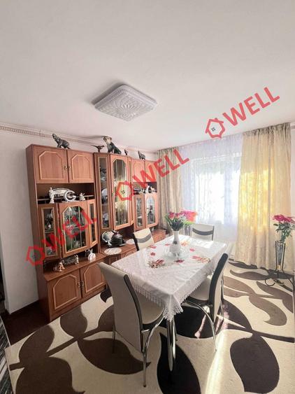 Apartament cu 3 camere în Ciucului