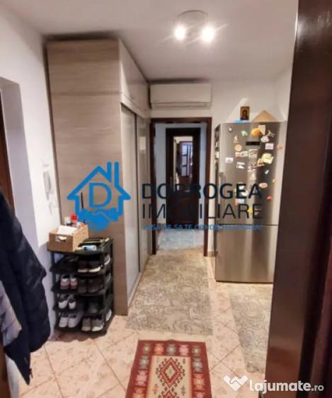 Apartament cu 2 camere decomandat în Ultracentral