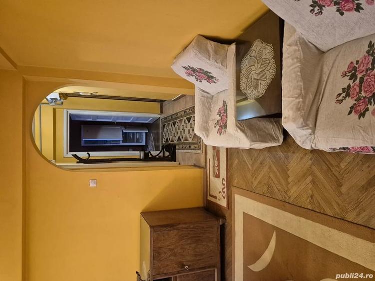 Apartament cu 3 camere decomandat în Ultracentral