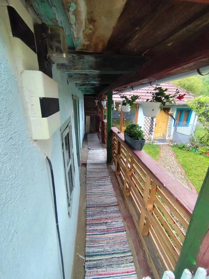 Casă cu Teren 416 Mp în Boiu