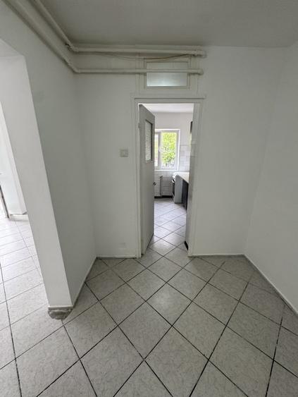 Apartament cu 2 camere semidecomandat în Republicii