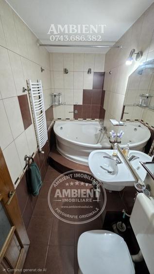 Apartament cu 3 camere decomandat, mobilat în Central