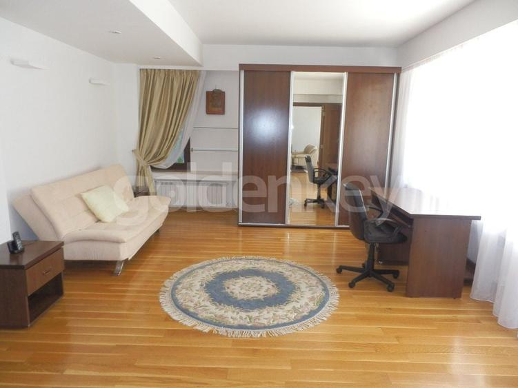 Apartament cu 4 camere decomandat, mobilat în Dorobanți