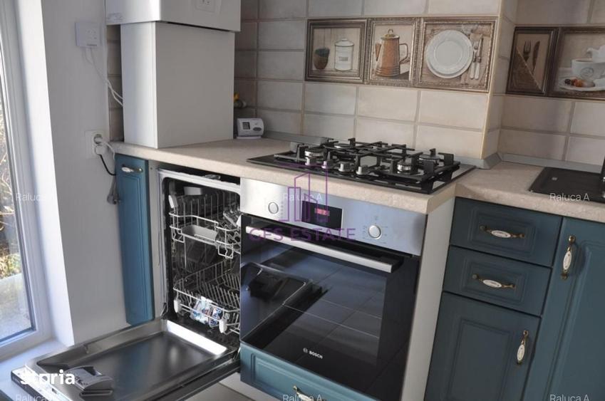 Apartament cu 2 camere decomandat în Moșilor