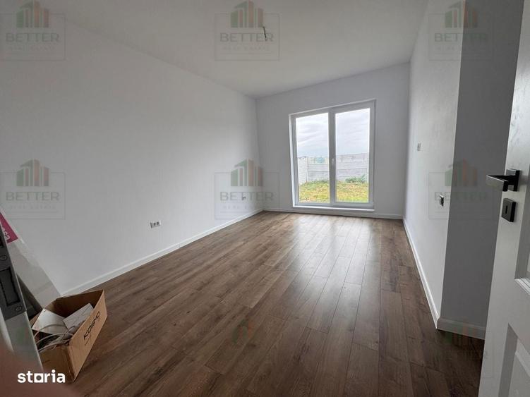 Casă cu 3 camere cu Teren 375 Mp în Vidra
