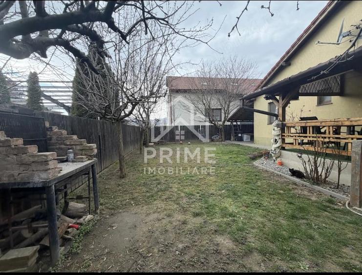 Casă cu 4 camere cu Teren 345 Mp în Micești