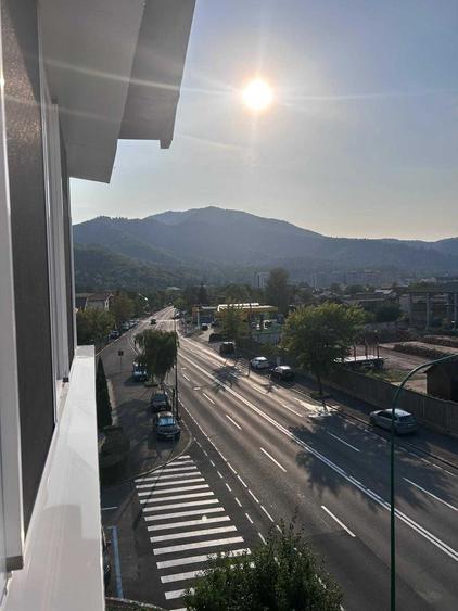 Apartament cu 2 camere decomandat, mobilat în Dârste
