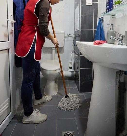 Casă cu 8 camere cu Teren 600 Mp în Ștefăneștii de Jos