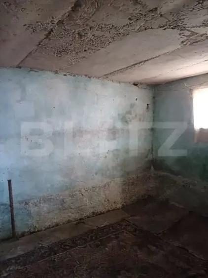 Casă cu 2 camere cu Teren 400 Mp în Turda