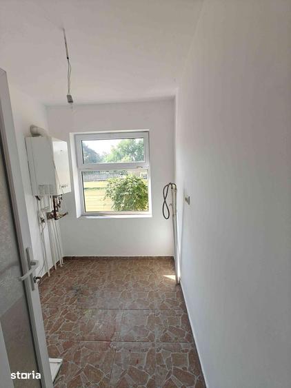 Casa Singulara 4 camere - 200 m.p. Bragadiru - Sos Clinceni - 12
