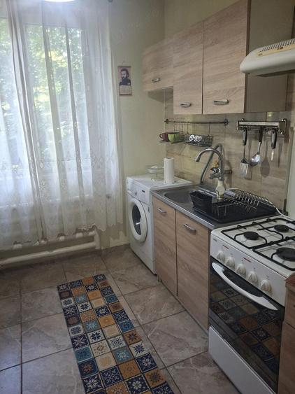 Apartament cu 2 camere semidecomandat în Calea Severinului