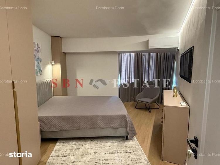 Apartament cu 3 camere semidecomandat în Decebal
