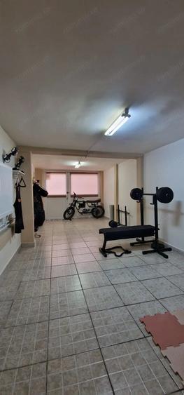 Casă cu 3 camere în Complex Studențesc
