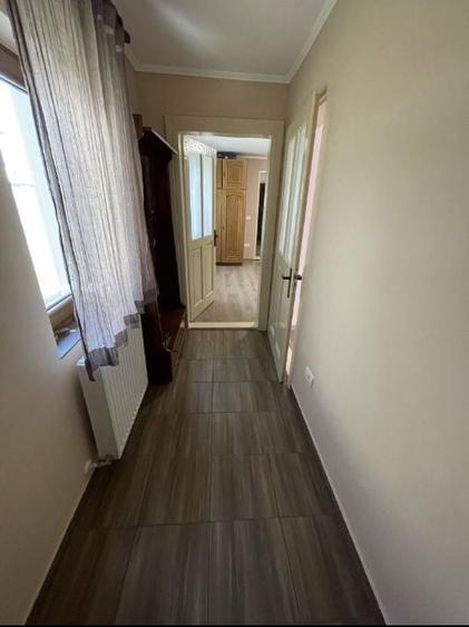 Casă cu 2 camere în Central