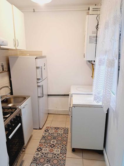 Apartament 3 camere (Semidecomandat) - 4