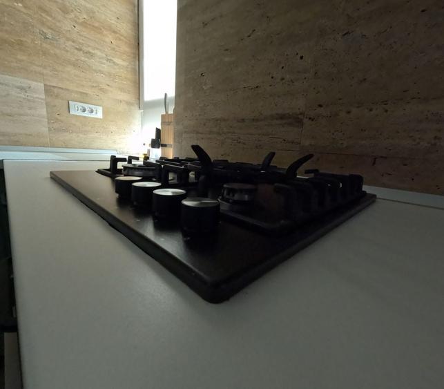 Apartament cu 2 camere semidecomandat în Cișmigiu