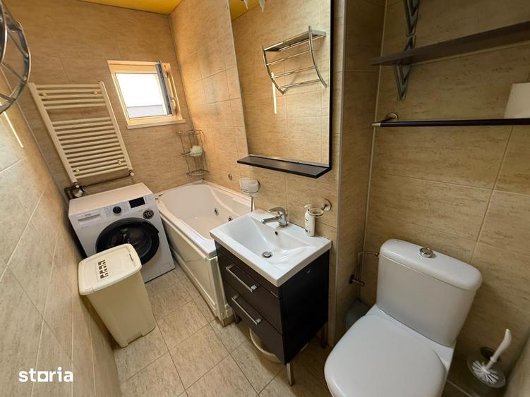 Apartament cu 2 camere decomandat în Triaj