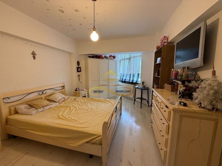 Apartament cu 4 camere decomandat în 9 Mai