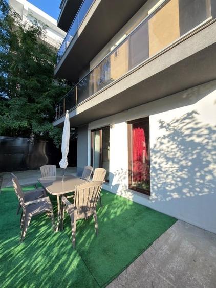 Apartament cu 2 camere semidecomandat, mobilat în Nord-Vest