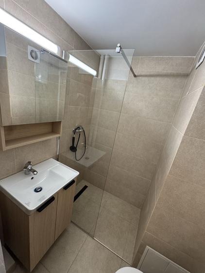 Apartament cu 2 camere semidecomandat în Romană