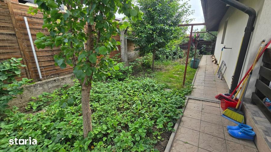 Casă cu 4 camere cu Teren 410 Mp în Rediu