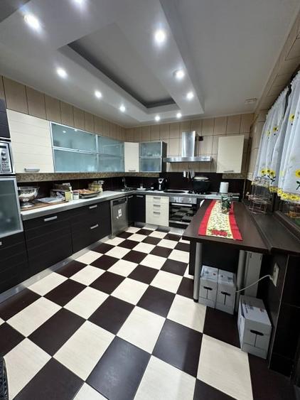 Vila Duplex  5 camere/teren 461 mp/Bragadiru - 9
