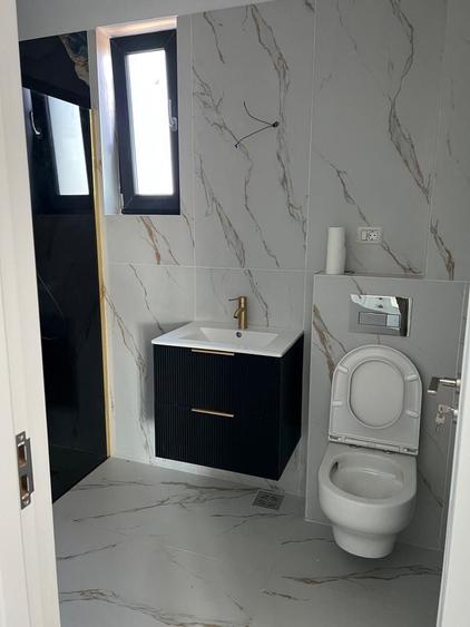 Casă cu 3 camere în Albota