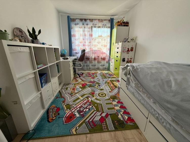 Apartament cu 4 camere decomandat, mobilat în Mănăștur