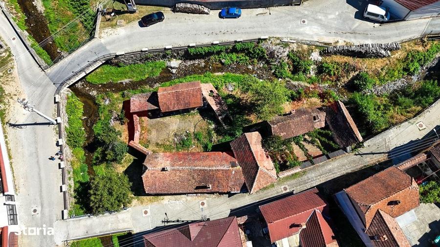Casă cu 3 camere cu Teren 339 Mp în Tilișca