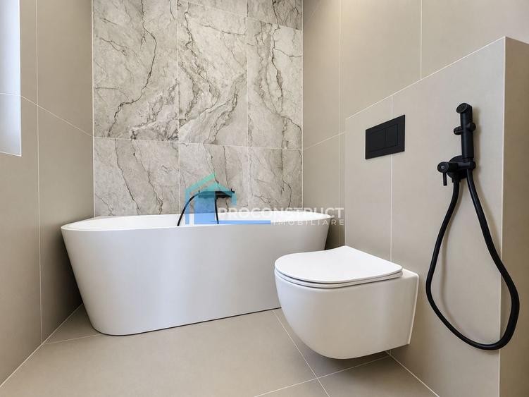Duplex cu 4 camere cu Canalizare în Dumbrăvița