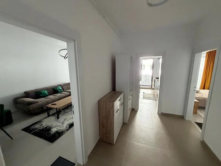 Apartament cu 2 camere decomandat, mobilat în Theodor Pallady