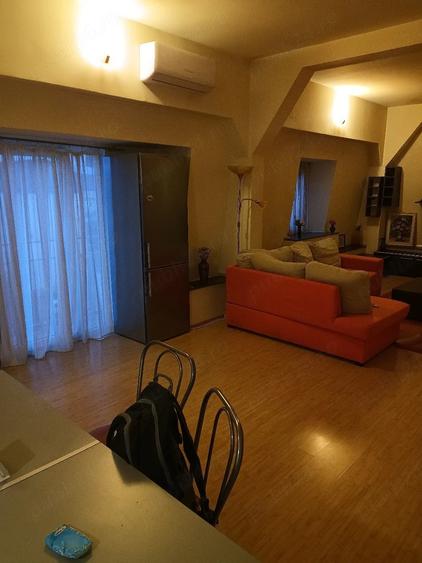 Apartament cu 3 camere decomandat în Terezian