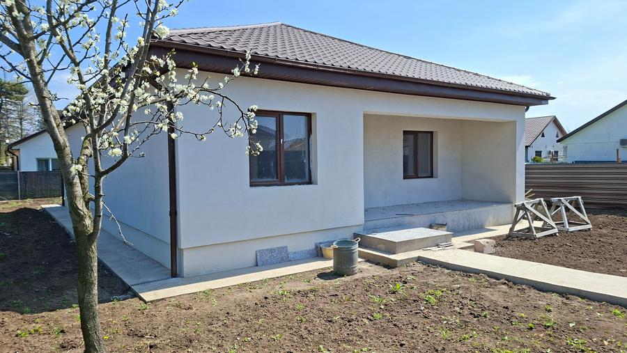 Casă individuală cu 4 camere cu Teren 514 Mp în Cumpăna