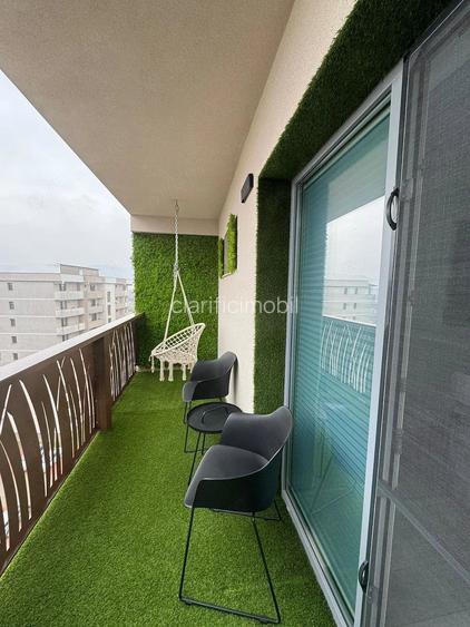 Apartament 3 camere bloc nou et 8