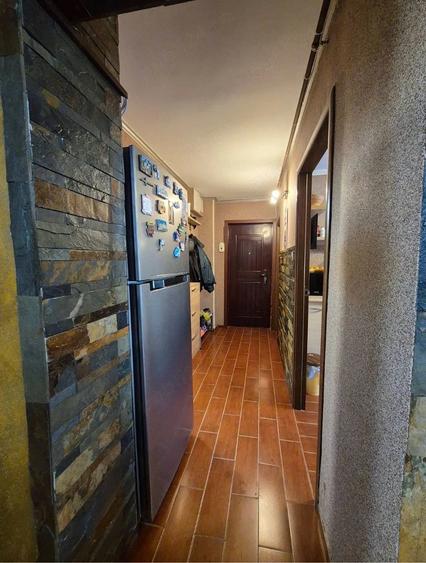 Apartament cu 3 camere decomandat în Brătianu