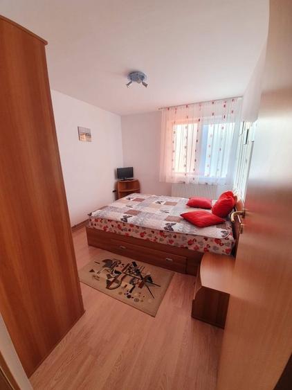 Apartament cu 2 camere nedecomandat în Central